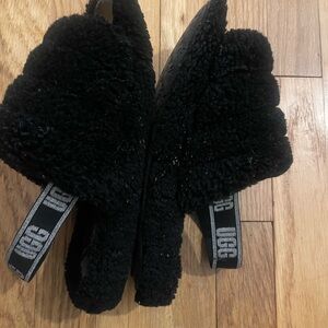 UGG Black Fluff Yeah metallic slippers